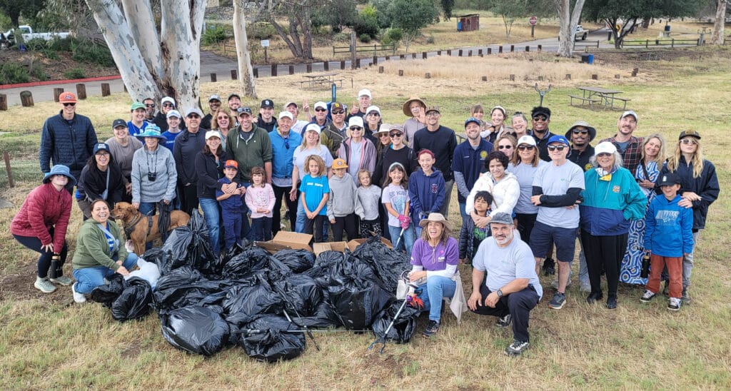Thanks to all our volunteers, sponsors, participants and board members for another fantastic Friends of Lake Hodges Earth Day Clean Up.